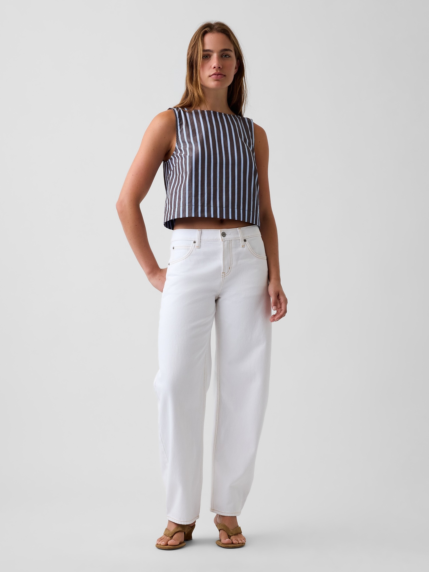 Женский топ Gap Poplin Boatneck Shell Tank Top, цвет: Синий / Коричневый — фото 2