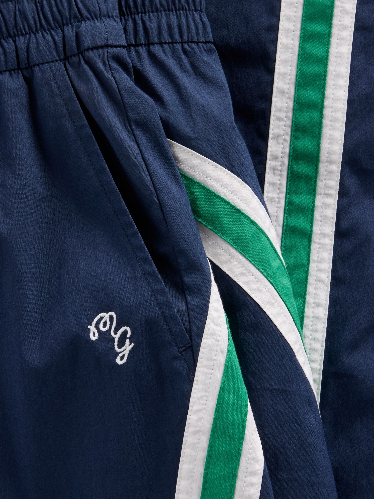 Женские брюки Gap × Malbon Textured Poplin Barrel Track Pants, цвет: Винтажный тёмно-синий — фото 5