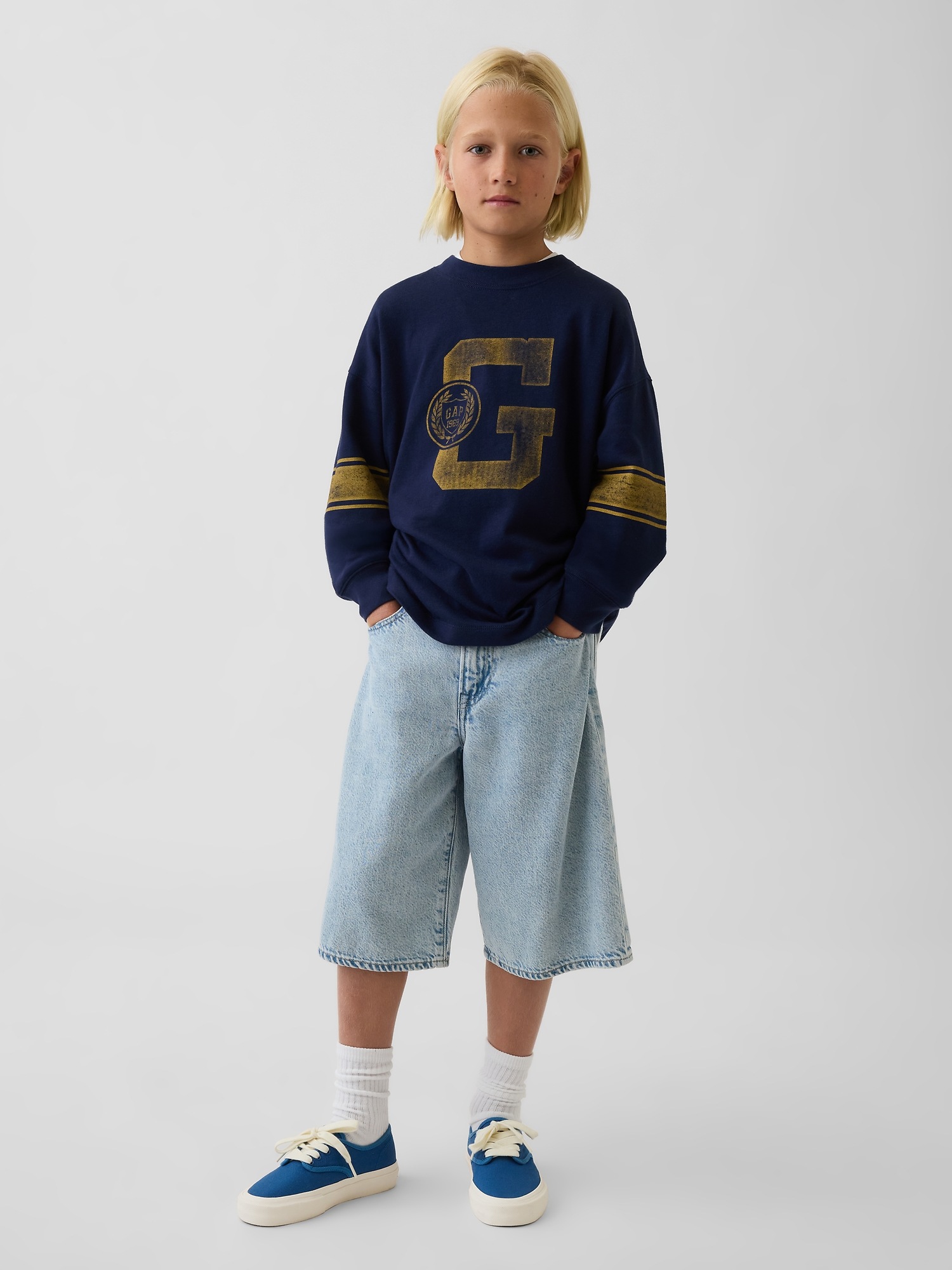 Детские футболки Gap Kids Heavyweight Oversized Graphic T-Shirt — фото 4
