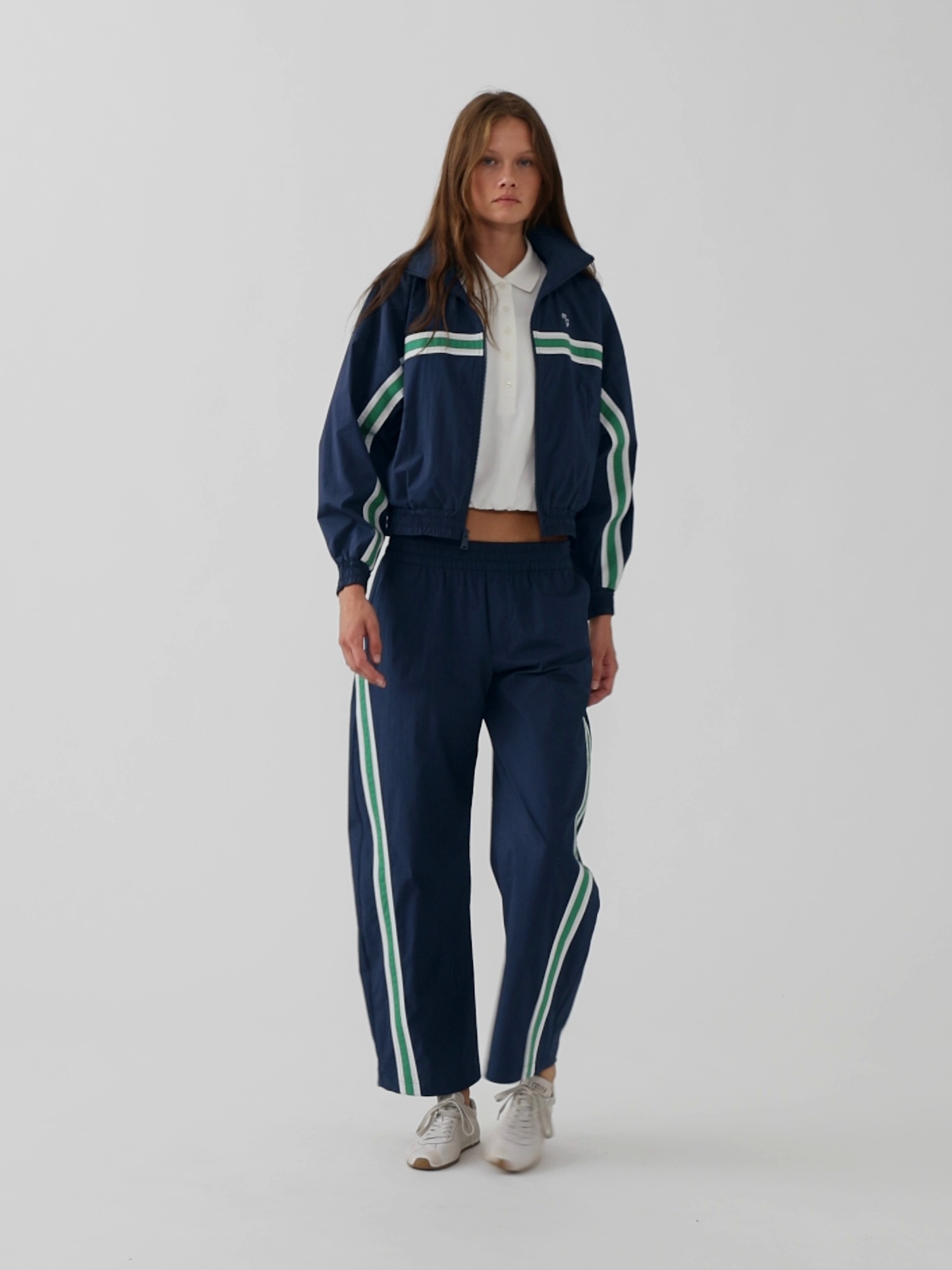 Женская куртка Gap × Malbon Textured Poplin Windbreaker, цвет: Винтажный тёмно-синий — фото 8