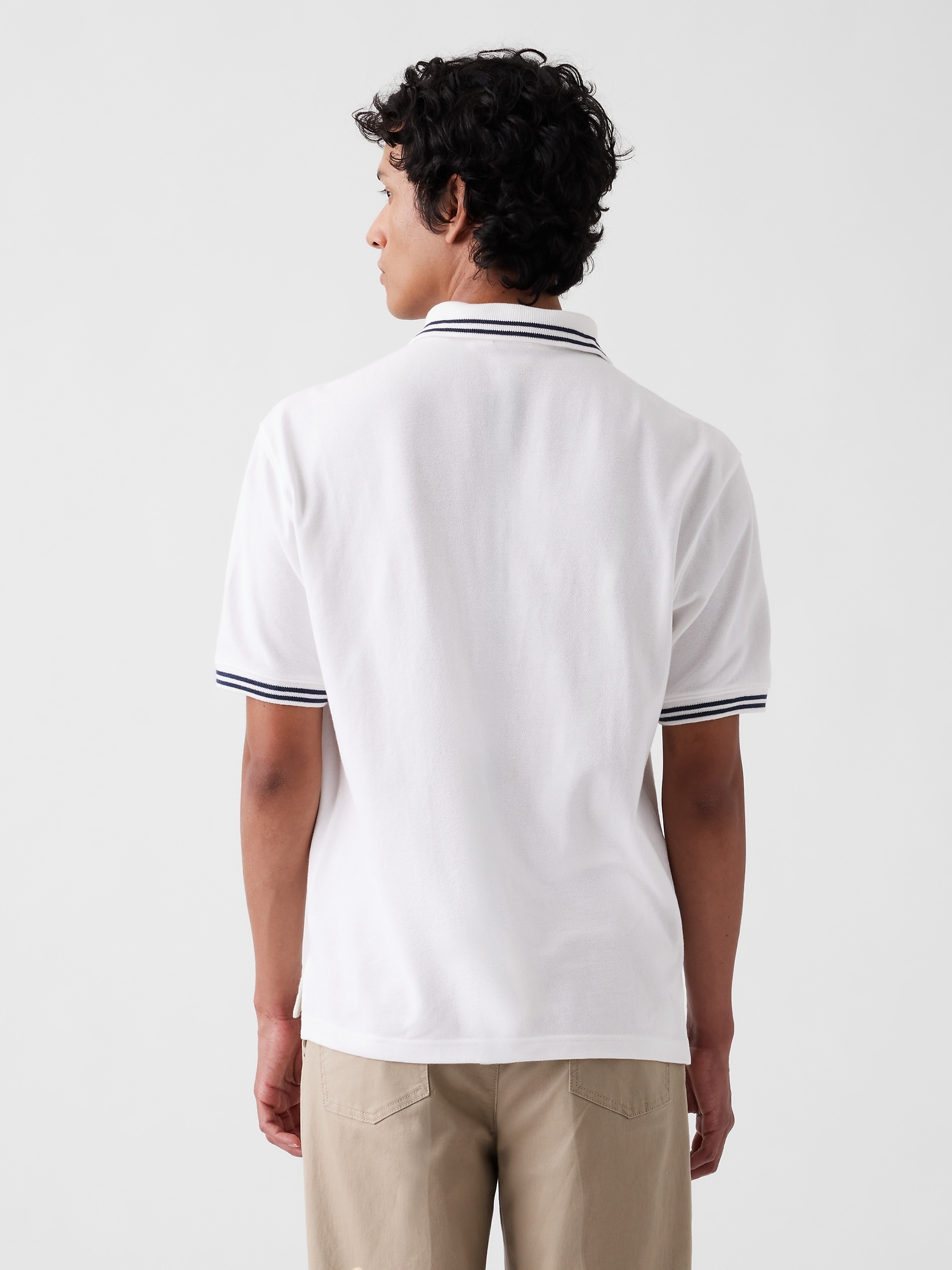 Женское поло Gap × Malbon Relaxed Polo Shirt, цвет: Молочный белый — фото 3