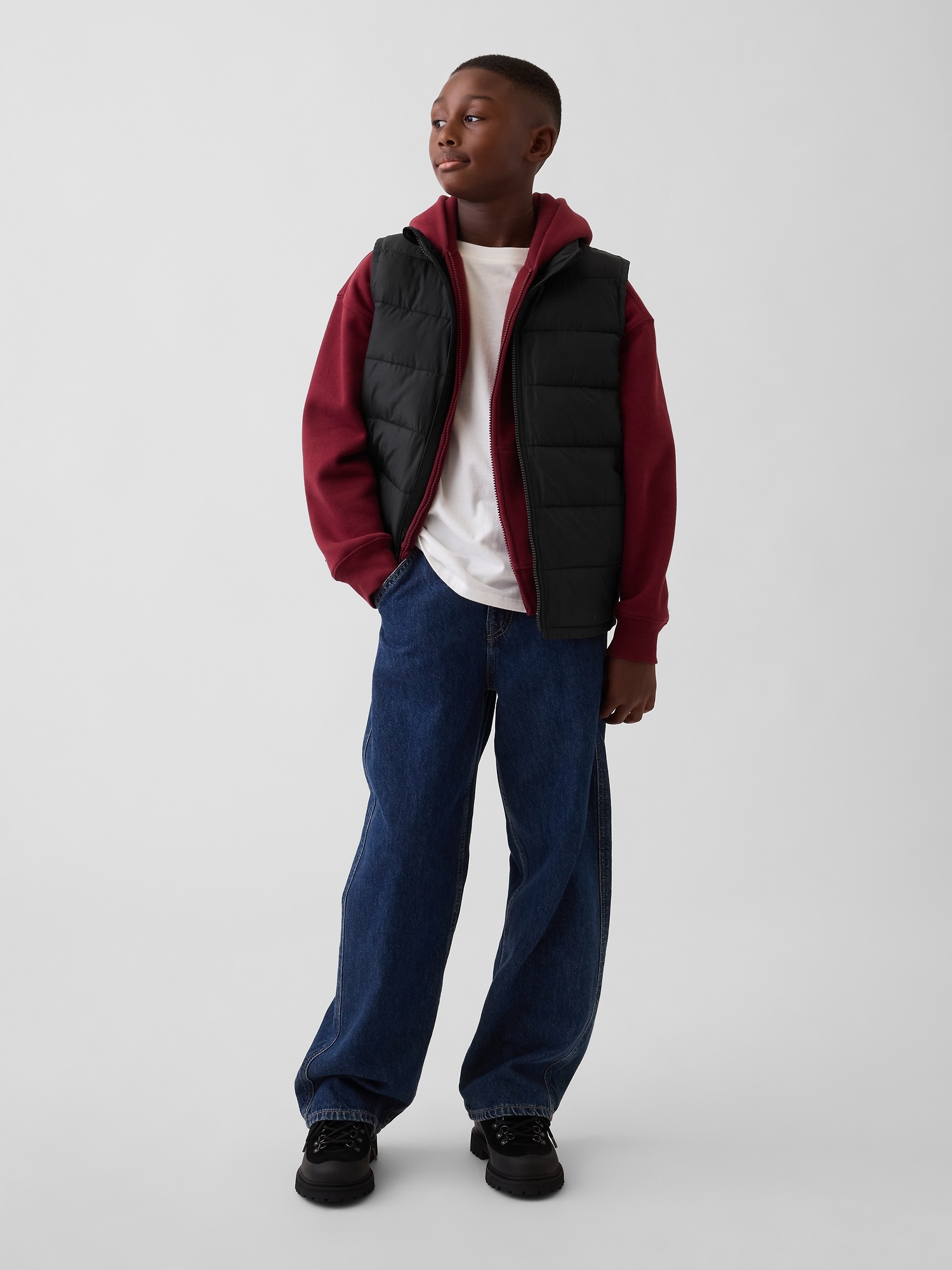 Детский жилет Gap Recycled Lightweight Puffer Vest, цвет: Чёрный, вариант 1 — фото 4