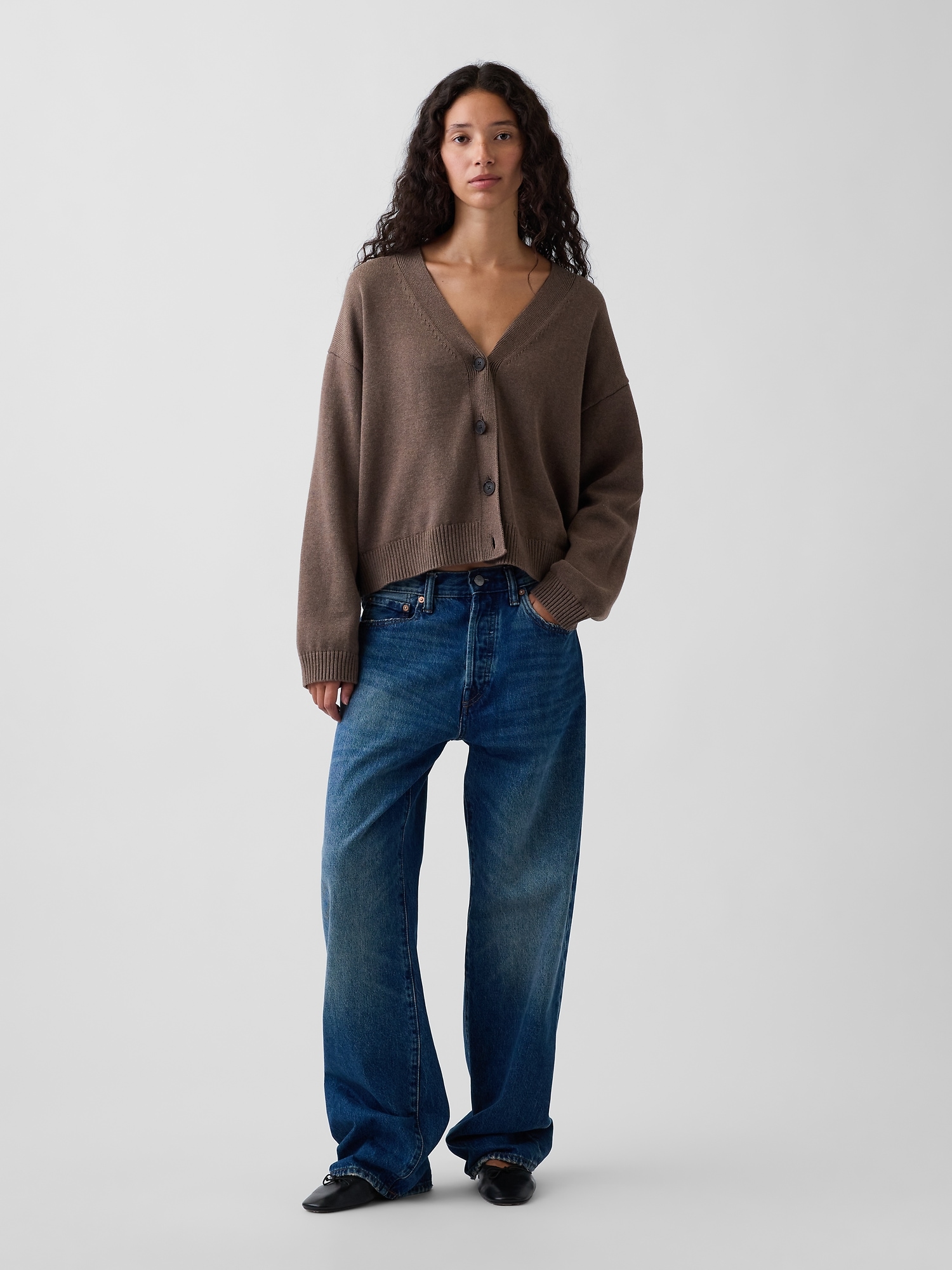 Женский кардиган Gap 100% Cotton Oversized Cardigan, цвет: Холодный коричневый — фото 2