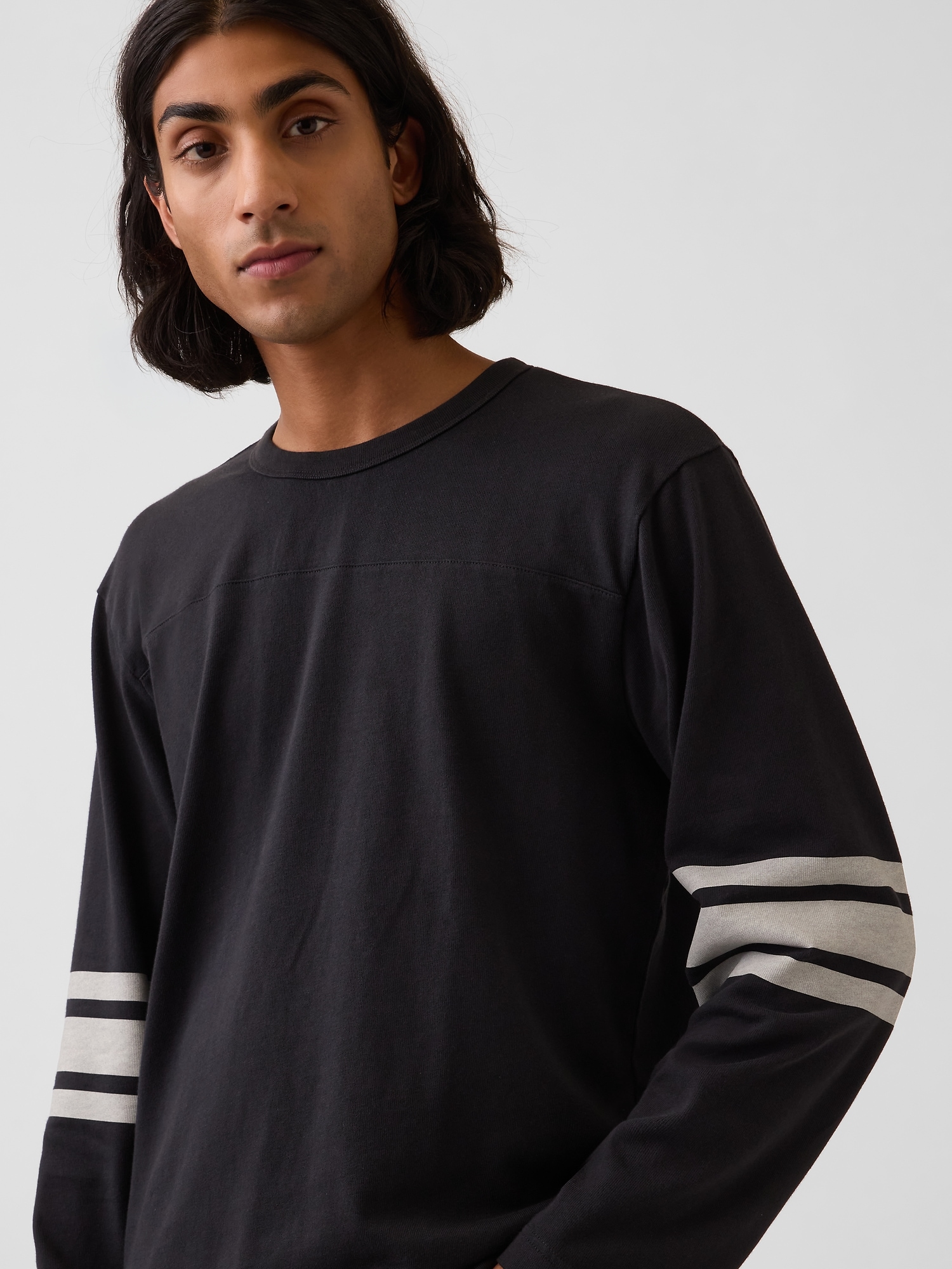 Мужские футболки Gap Heavyweight Varsity T-Shirt — фото 4