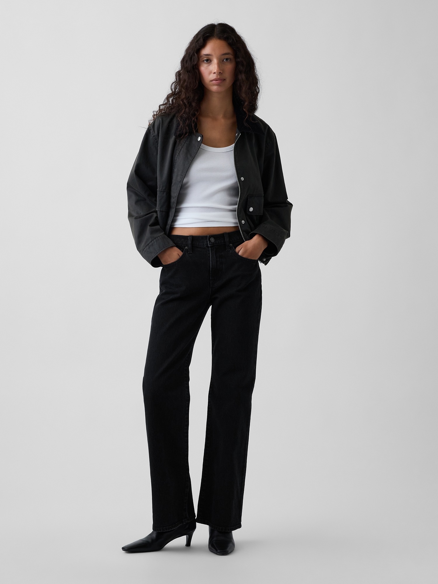 Женские джинсы Gap Mid Rise Relaxed Flare Jeans