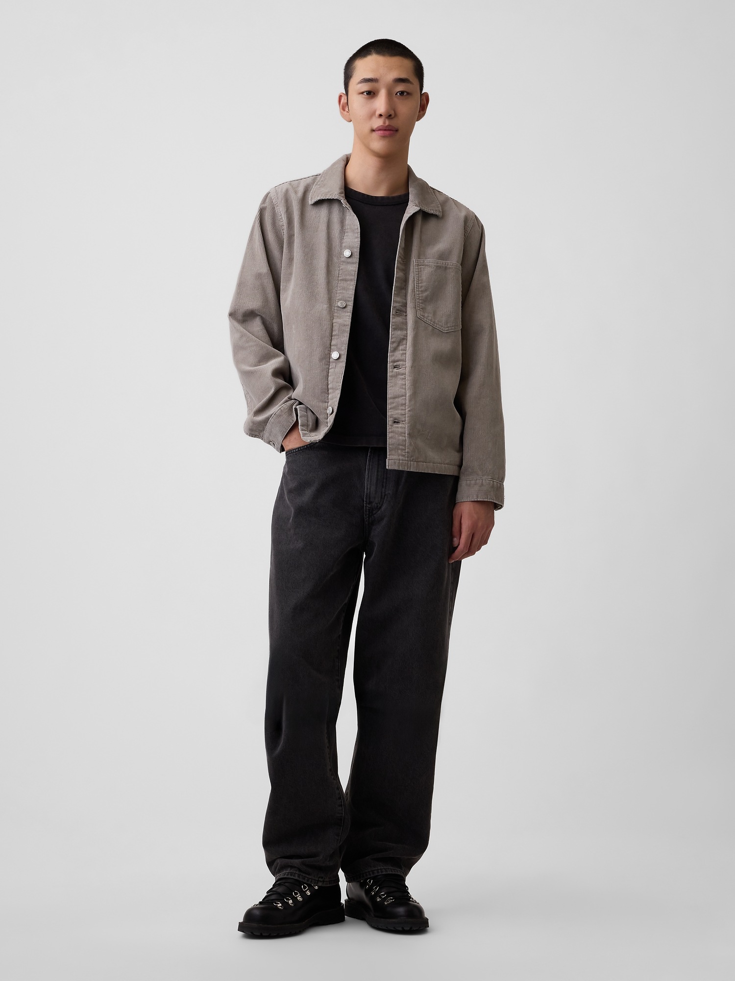 Мужская куртка Gap Corduroy Shirt Jacket, цвет: Хаки рыжевато-коричневый — фото 2
