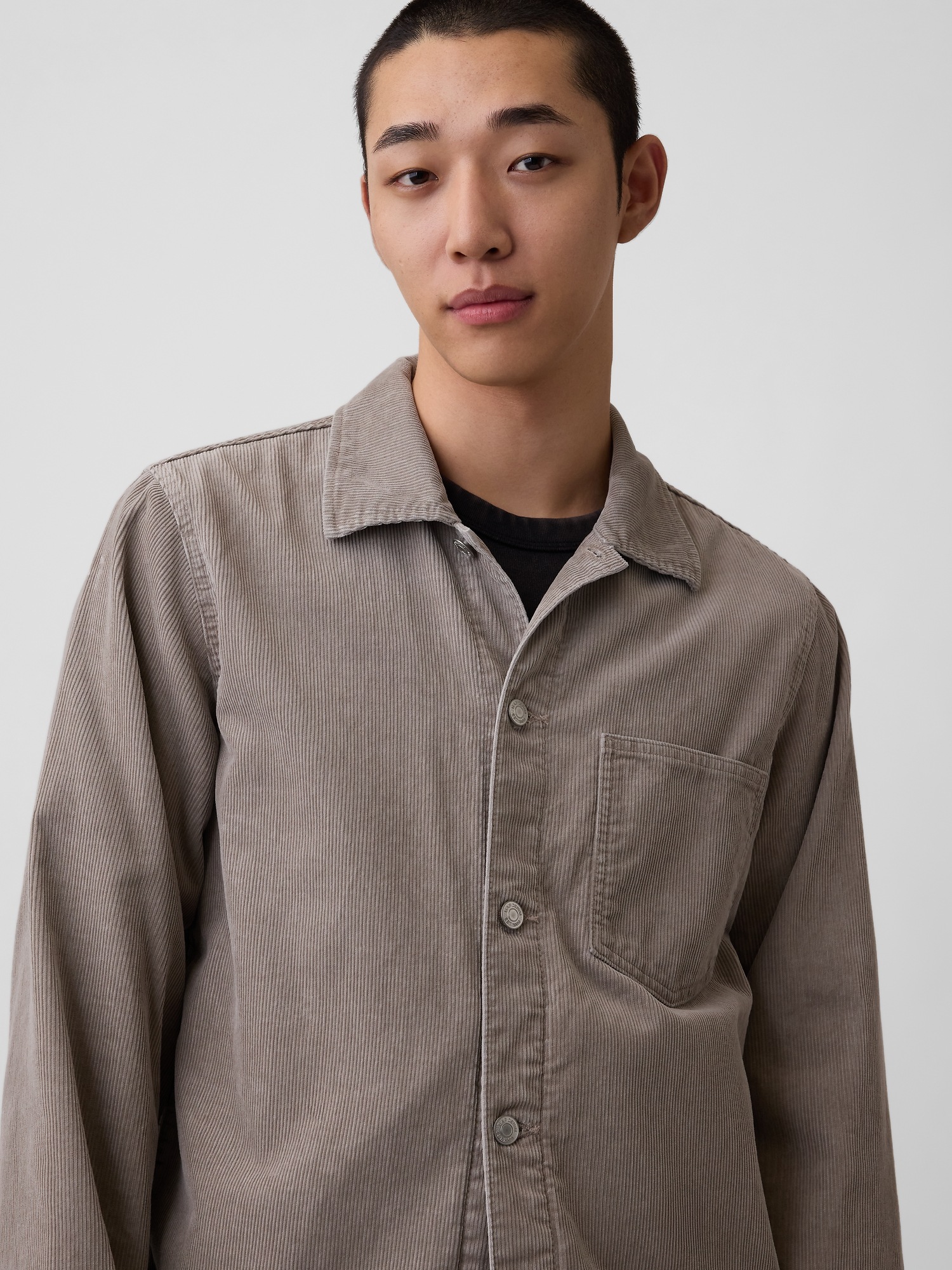 Мужская куртка Gap Corduroy Shirt Jacket, цвет: Хаки рыжевато-коричневый — фото 3