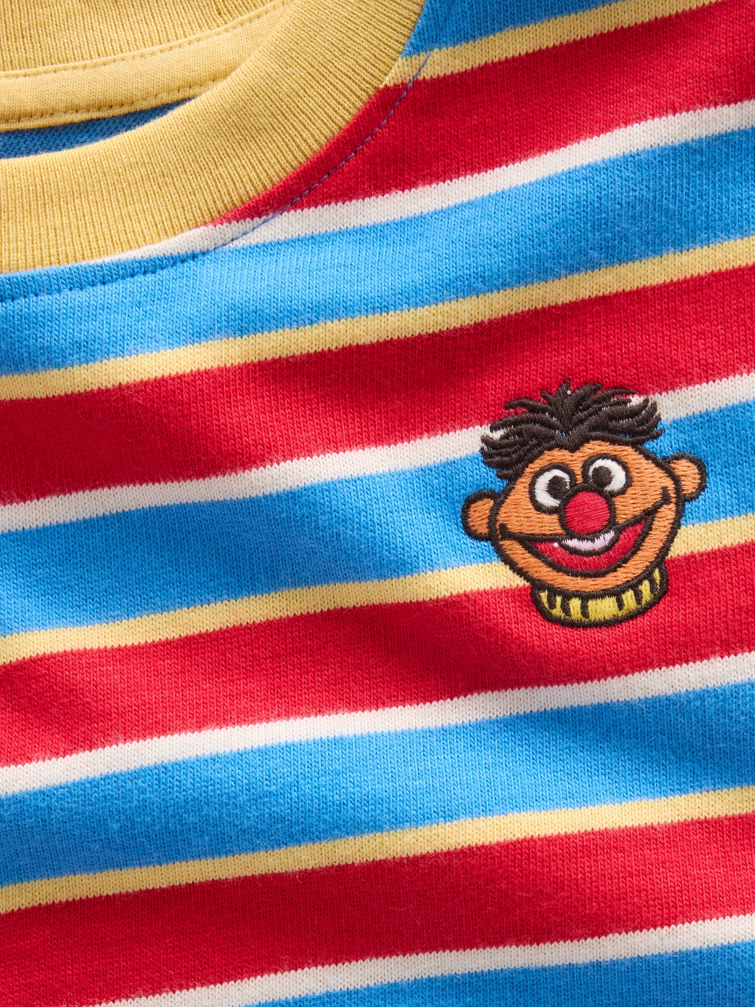 Футболка Gap Sesame Street Ernie T-Shirt для малышей, цвет: Синий разноцветный полосатый — фото 3