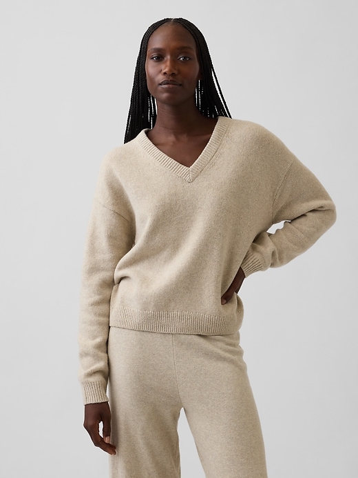 CashSoft Oversized V-Neck Sweater | Gap