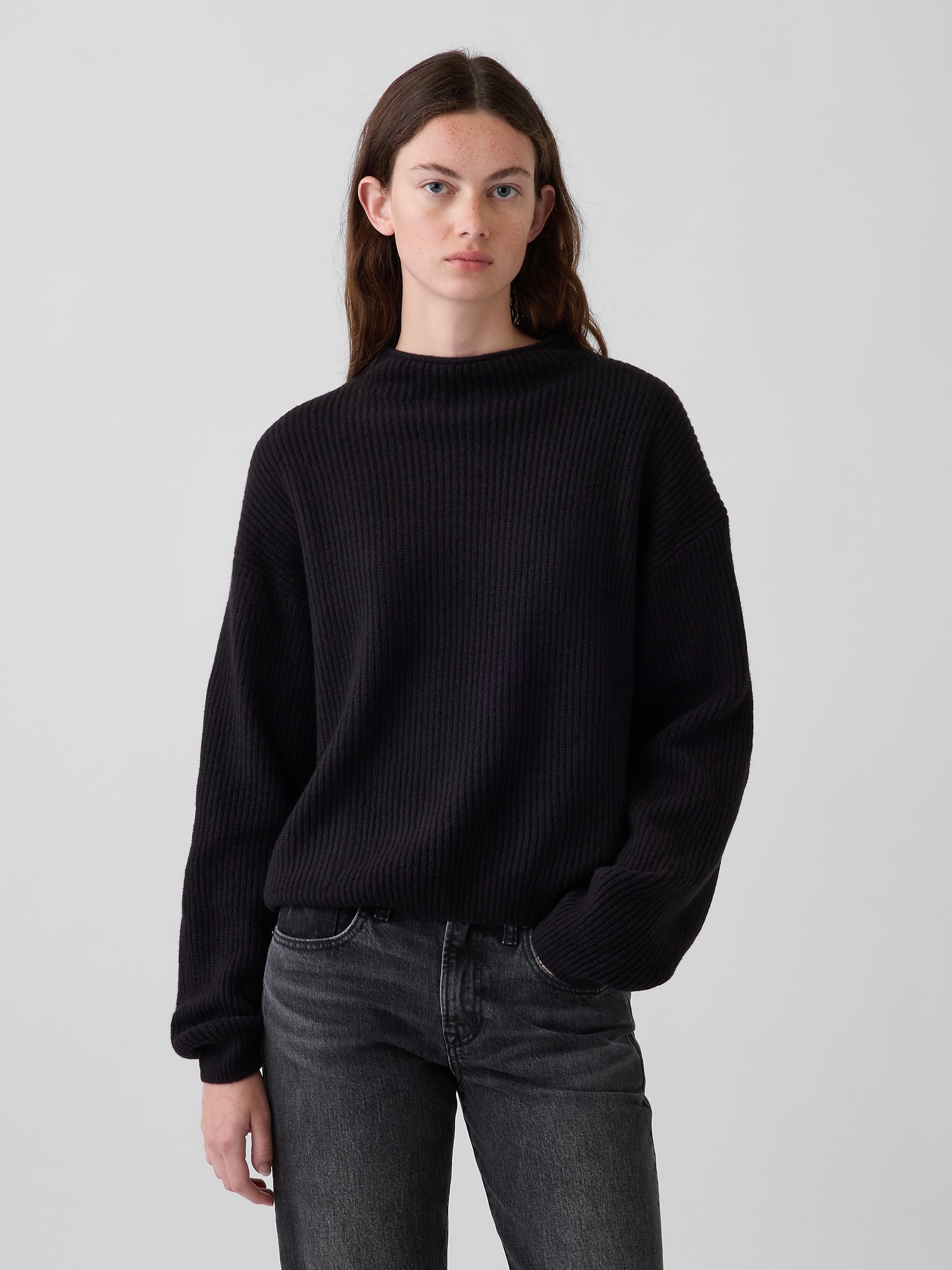 Gap Cashsoft Oversized Mockneck Sweater In Black Ellis