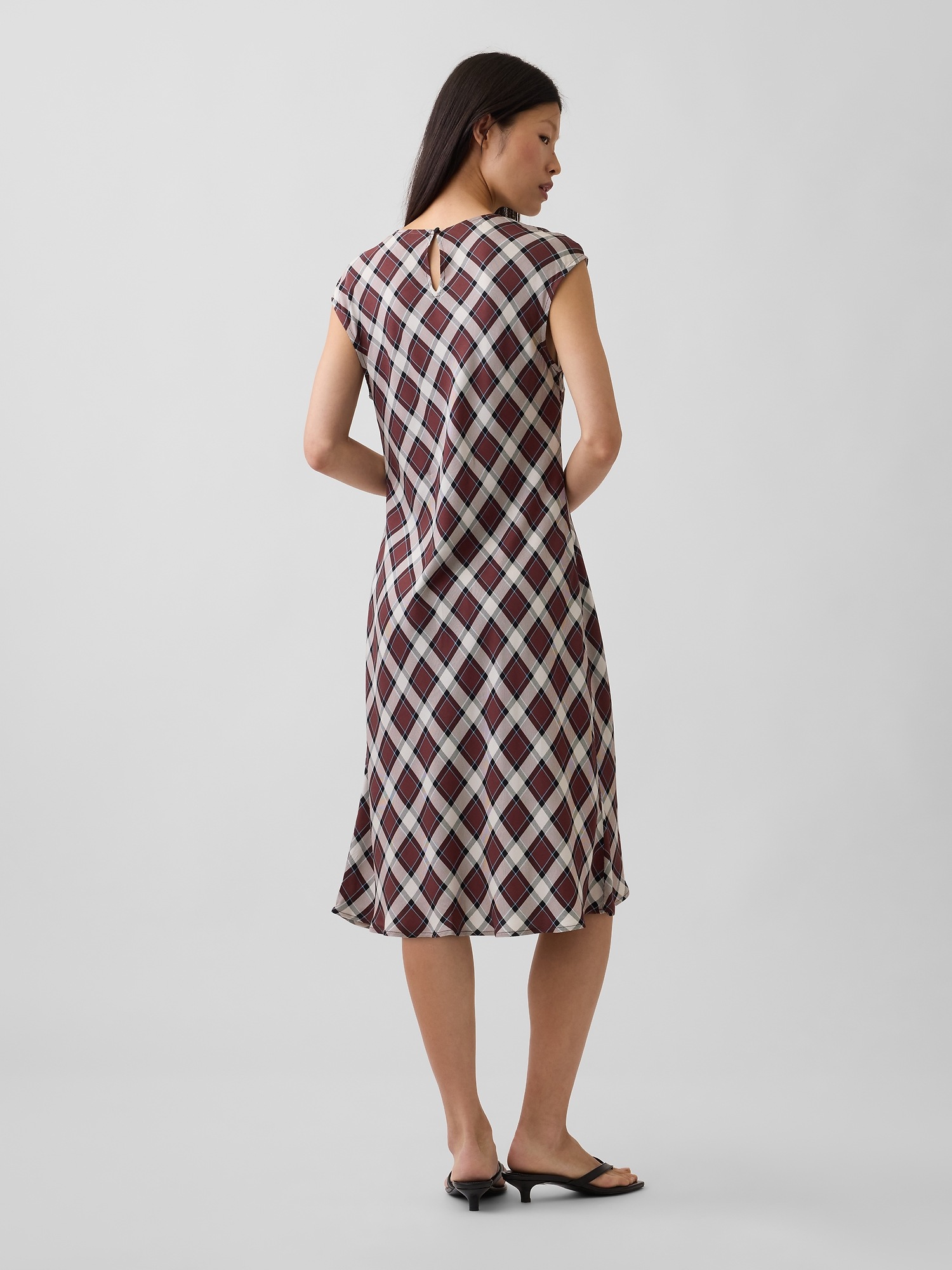 Женское платье Gap Cap-Sleeve Knee-Length, цвет: Фиолетовый бордовый клетчатый — фото 2