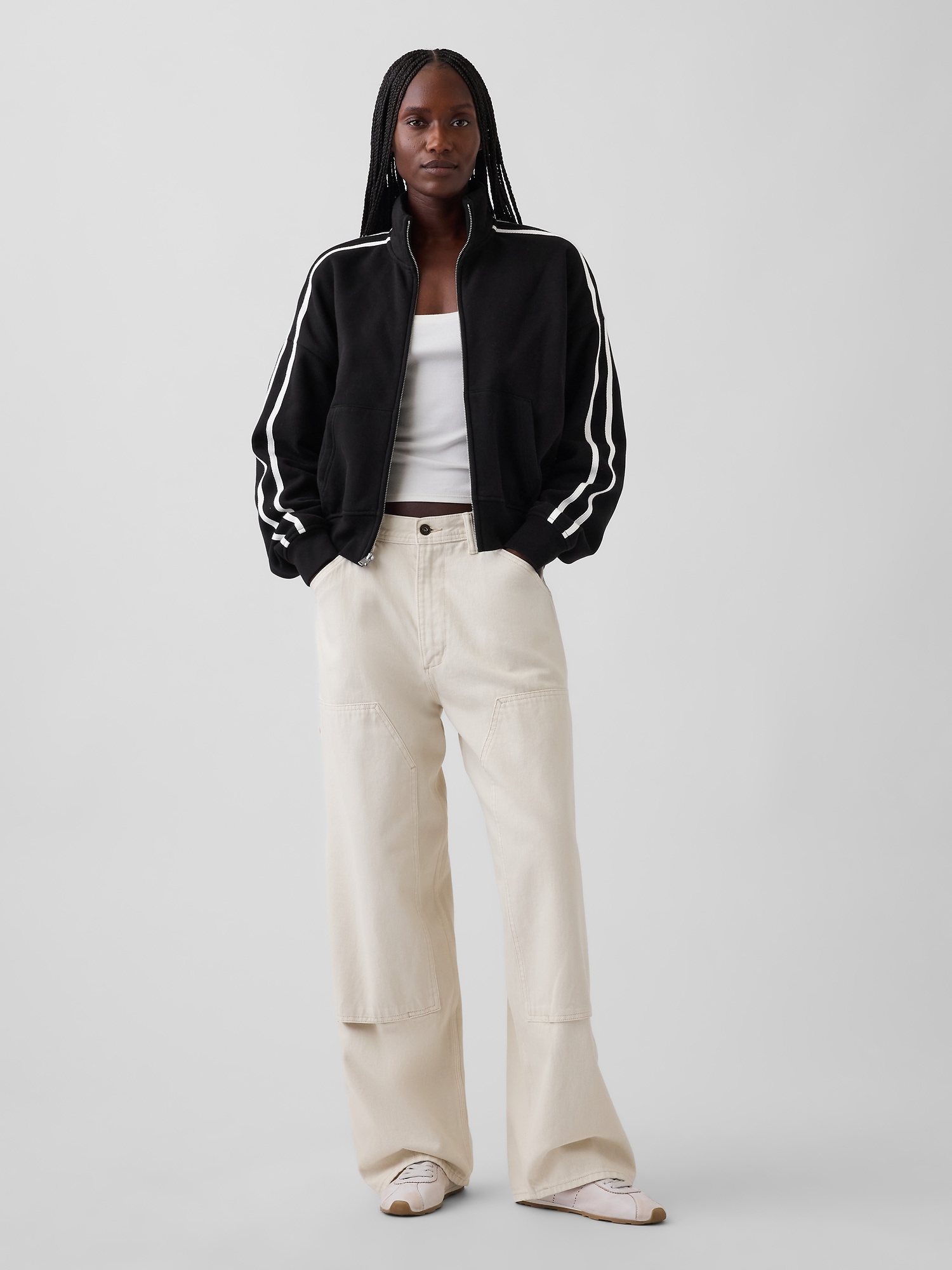 Женская куртка Gap VintageSoft Oversized Mockneck Zip, цвет: Чёрный — фото 2