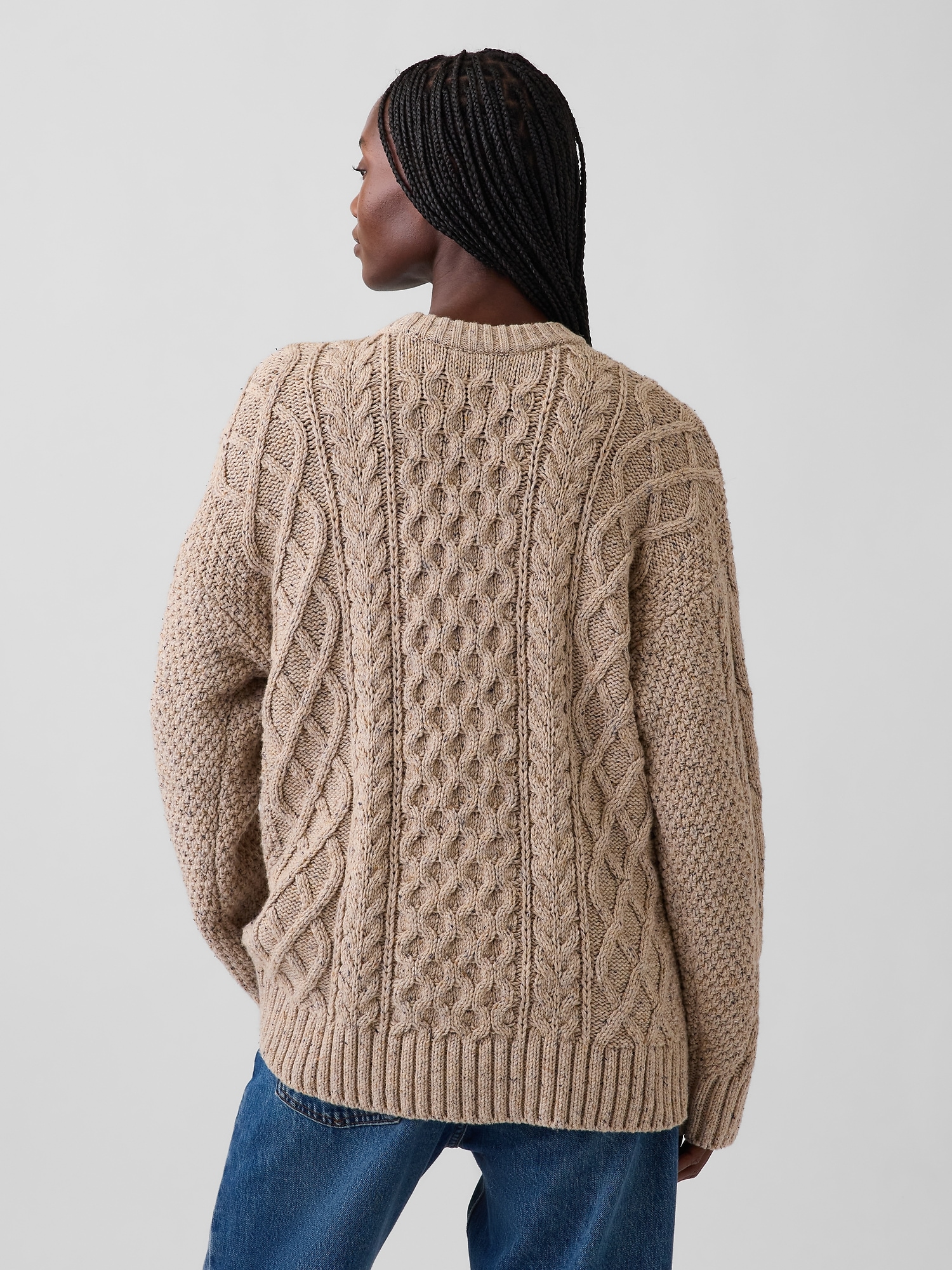 Женский свитер Gap 100% Cotton Cable-Knit Oversized Sweater, цвет: Бежевый — фото 3