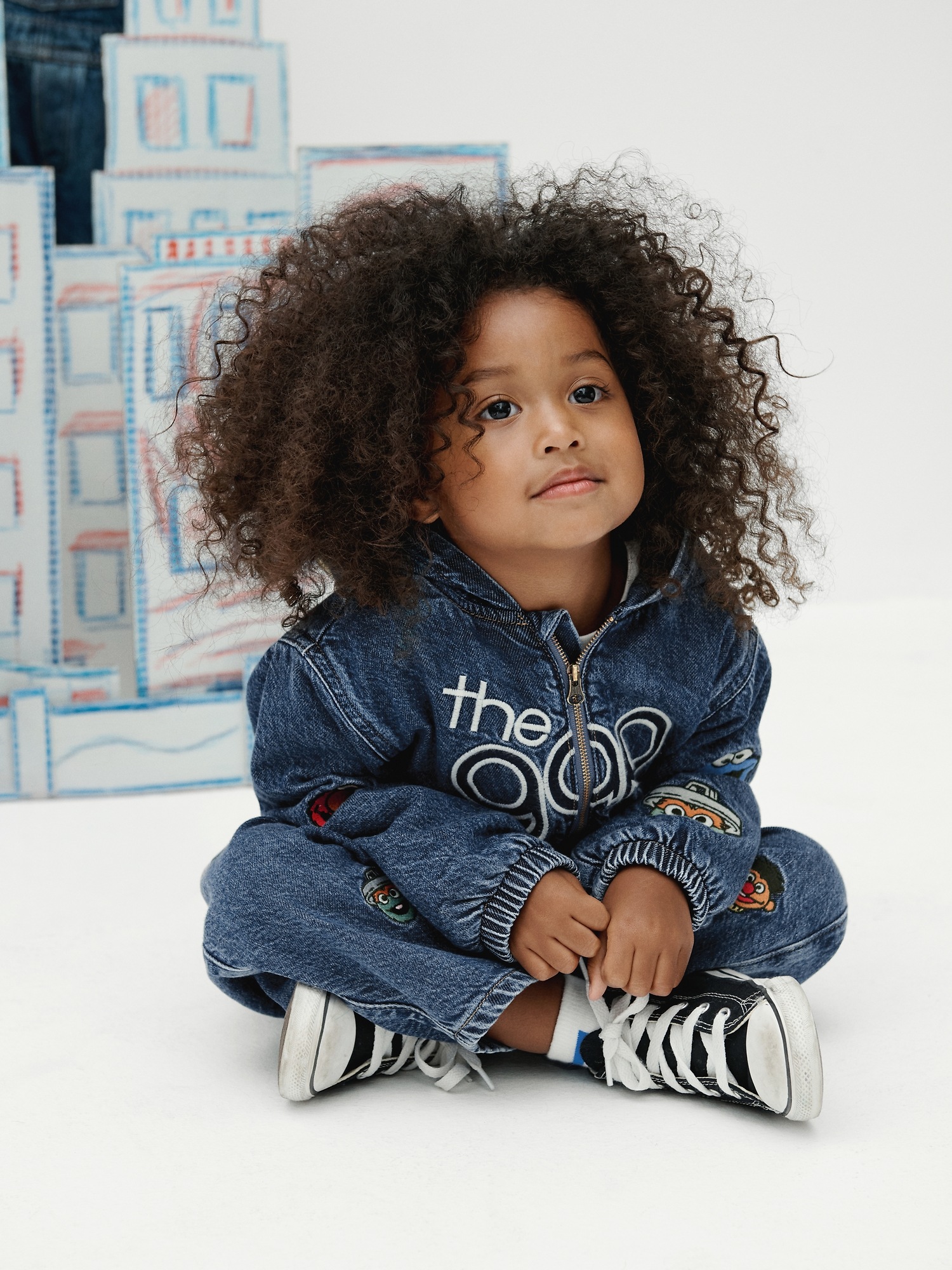 Куртка Gap Sesame Street Denim Hooded Jacket для малышей, цвет: Средняя варка — фото 6