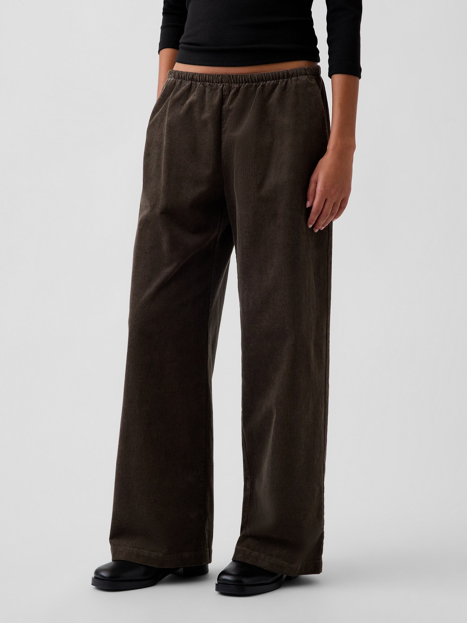 Женские брюки Gap Corduroy Easy Wide-Leg, цвет: Зелёный — фото 2