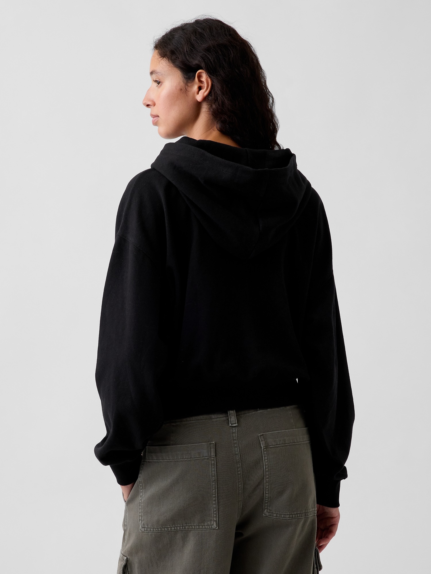 Женское худи Gap VintageSoft Oversized Henley, цвет: Чёрный — фото 3