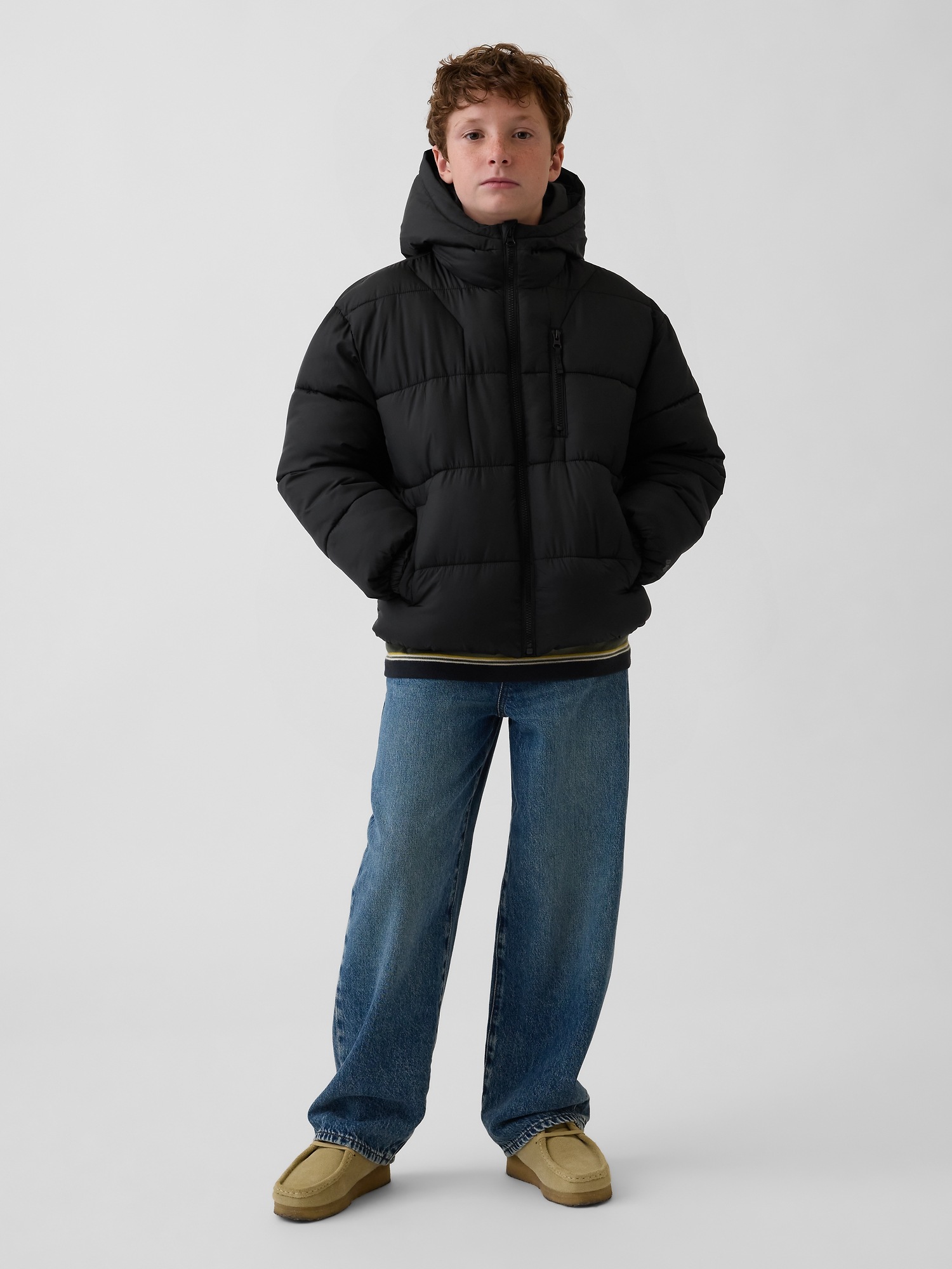 Детская куртка Gap Recycled Heavyweight Puffer, цвет: Чёрный — фото 4