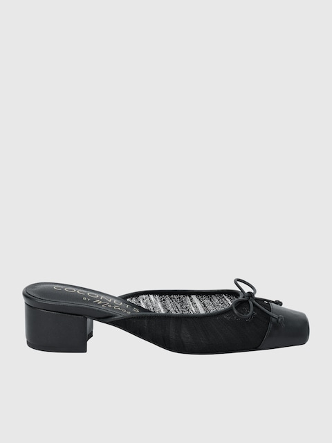 Geneva Heeled Mule