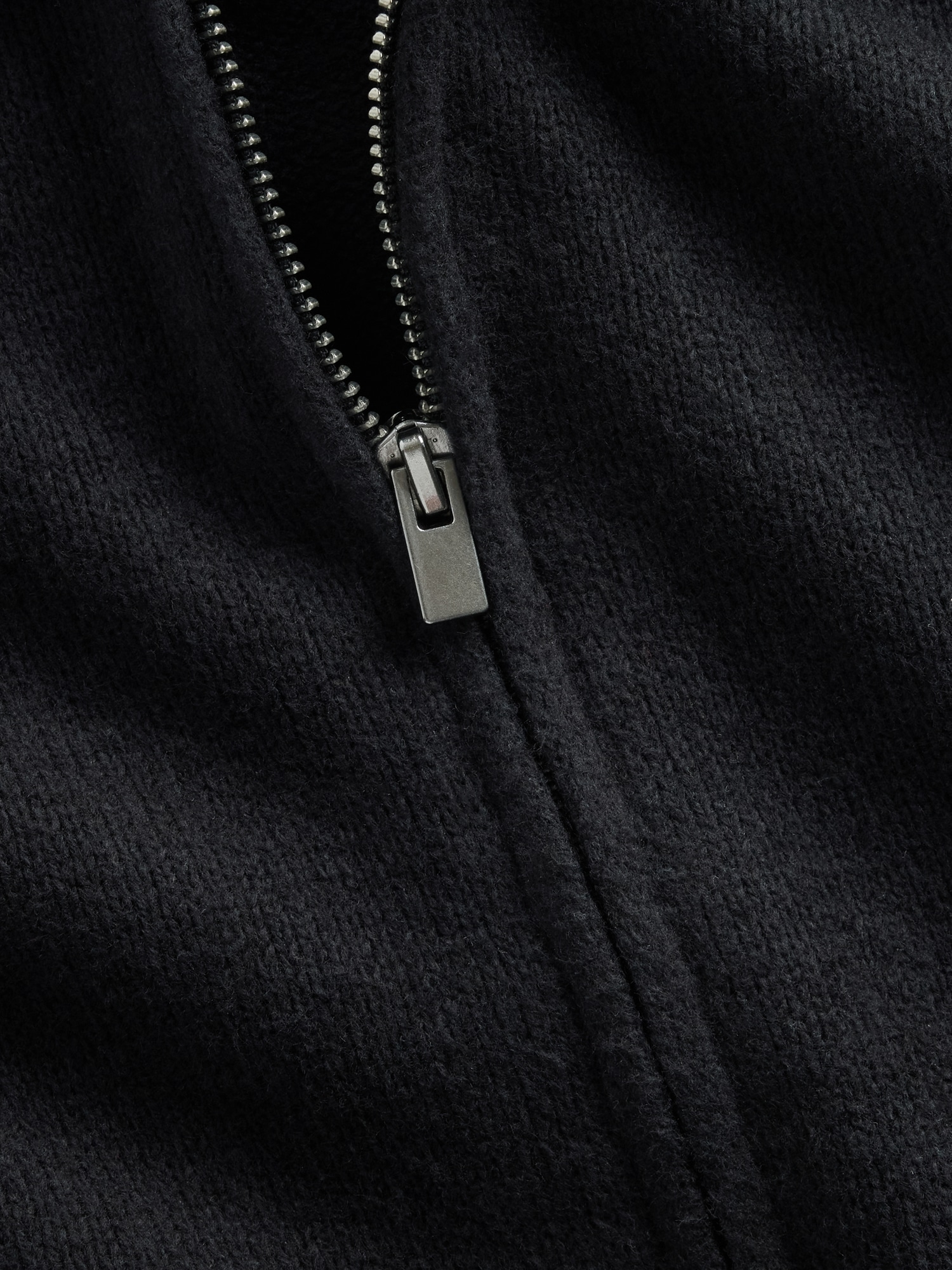 Женское худи Gap CashSoft Zip, цвет: Чёрный — фото 4
