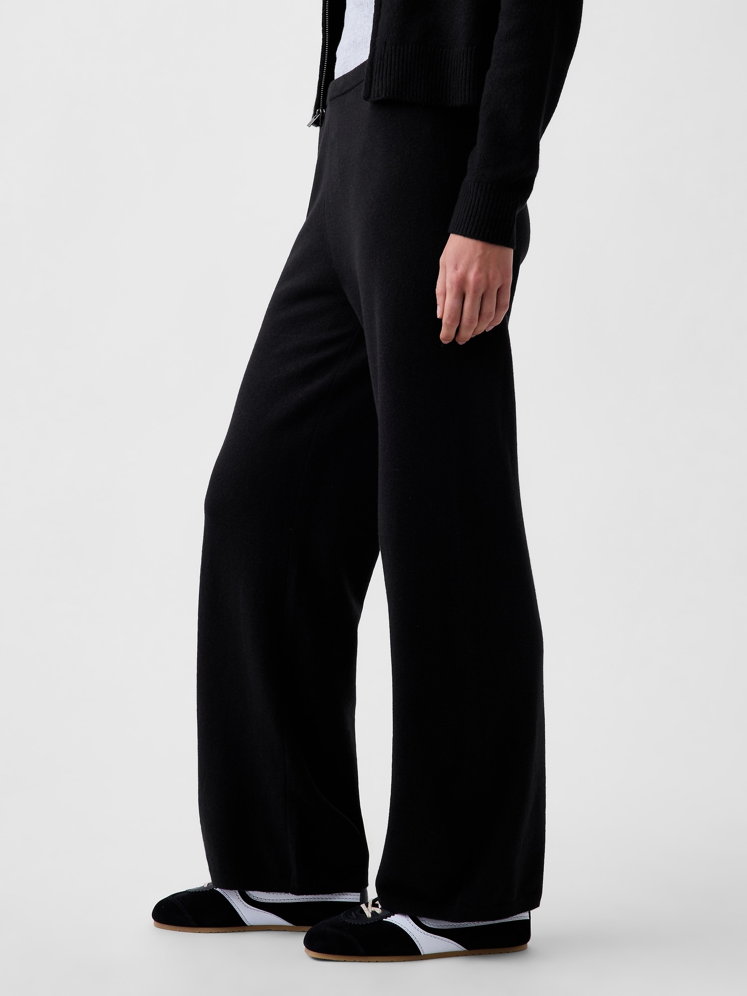 Женские брюки Gap CashSoft Loose Sweater Pants, цвет: Чёрный — фото 3