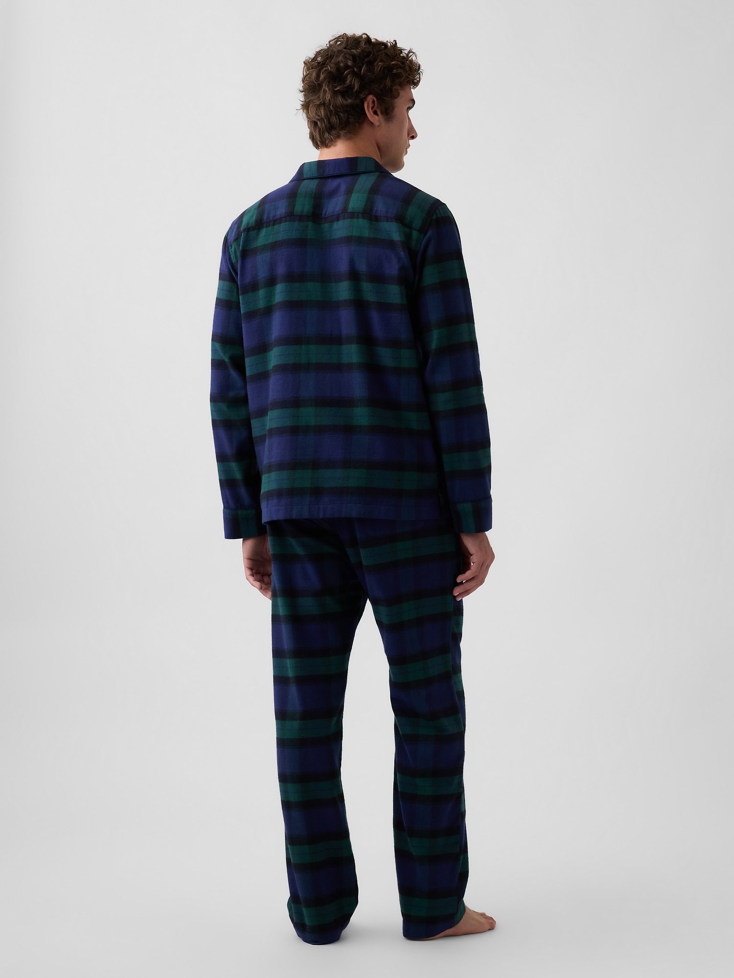 Пижамный комплект Softest для мужчин, фланель — Gap, цвет: Клетчатый — фото 3