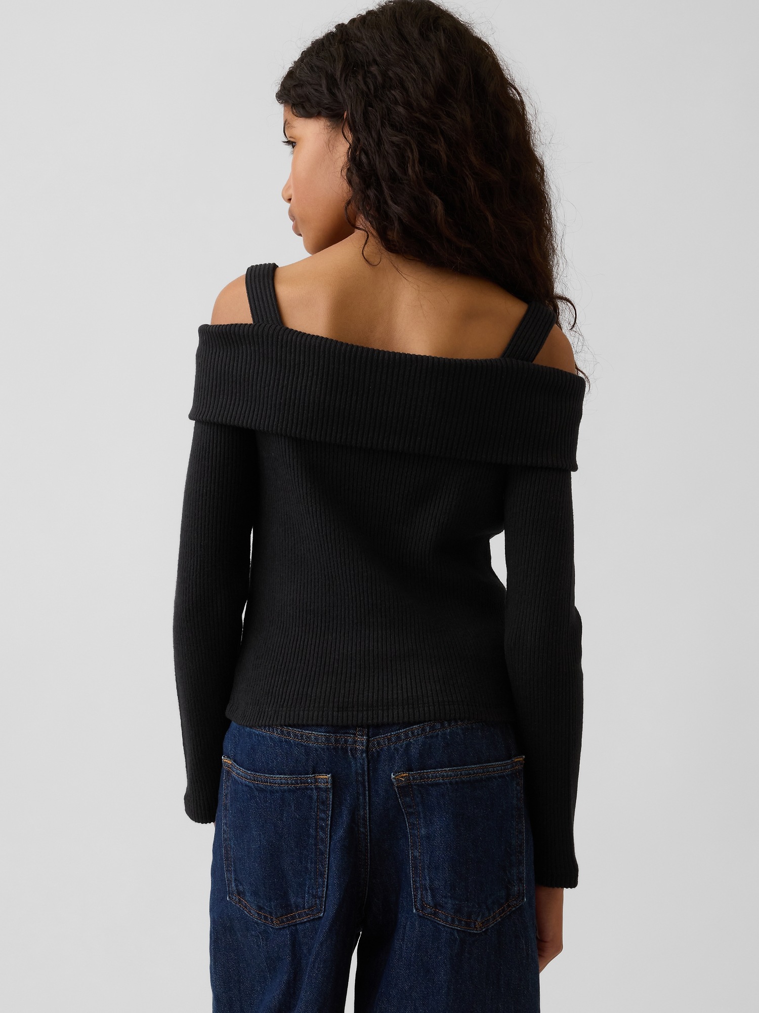 Детский свитер Gap Off-Shoulder Rib Sweater Top, цвет: Чёрный — фото 3