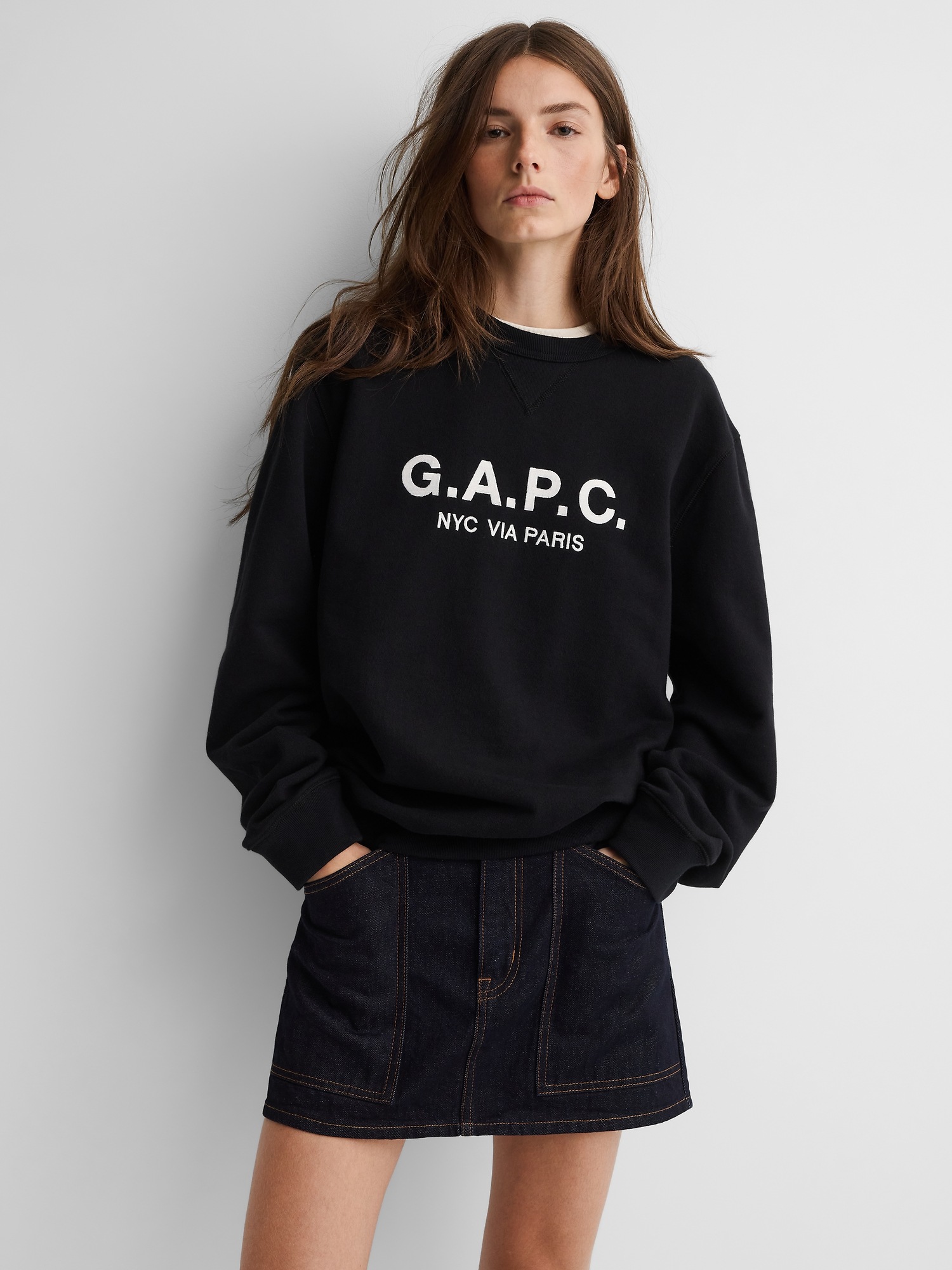 Женские толстовки Gap × A.P.C. Heavyweight Logo, цвет: Чёрный — фото 4