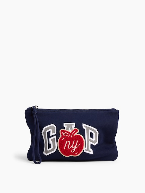 NY Apple Hoodie Pouch