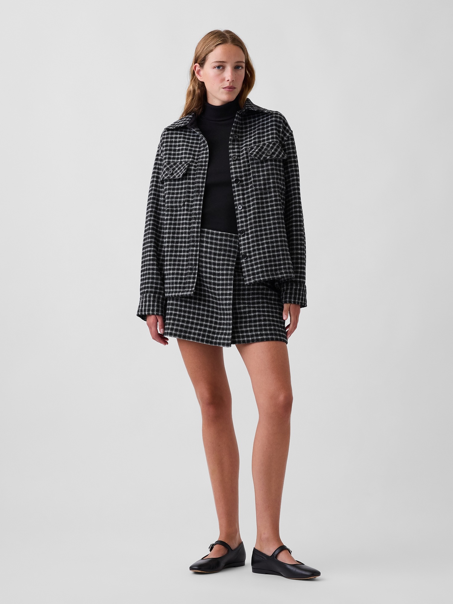 Женская куртка Gap Wool-Blend Plaid Shirt Jacket, цвет: Чёрный клетчатый — фото 5