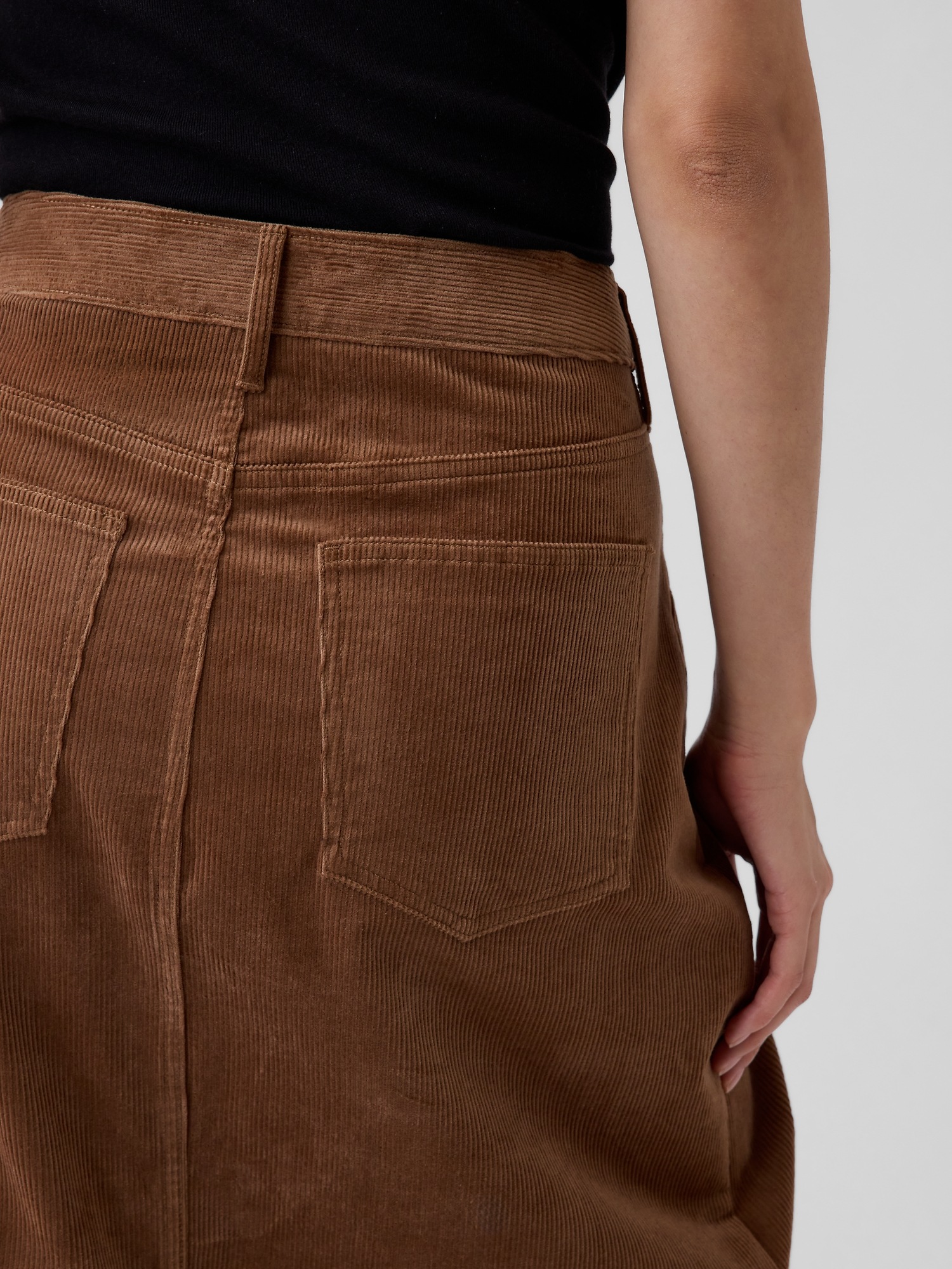 Женская юбка Gap Corduroy Knee-Length, цвет: Коричневый, вариант 1 — фото 4
