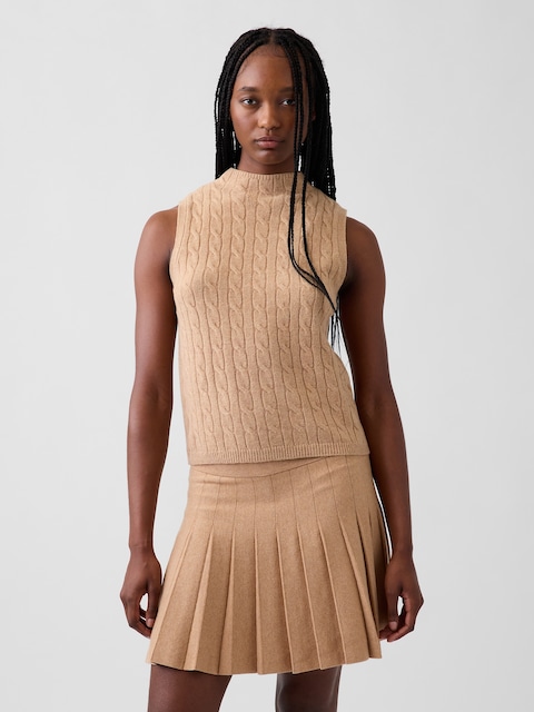CashSoft Cable-Knit Sweater Vest
