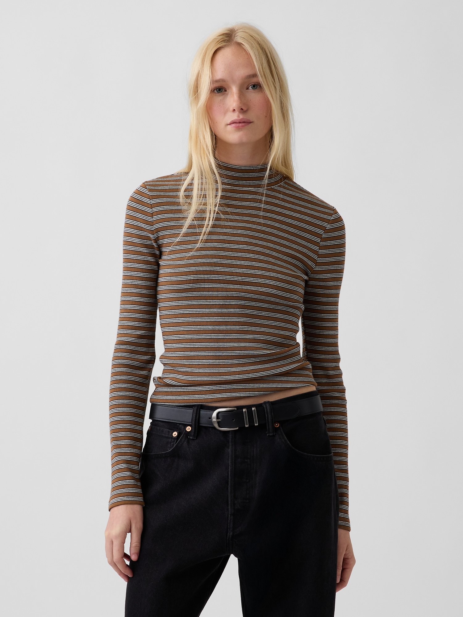Modern Rib Mockneck T-Shirt